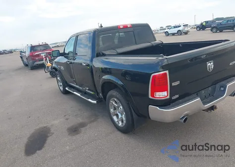 2015 Ram 1500 Laramie из США, поврежденный, VIN 1C6RR7NT7FS714057